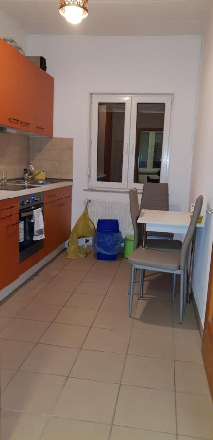 Private Unterkunft Askinartar ماينتس المظهر الخارجي الصورة