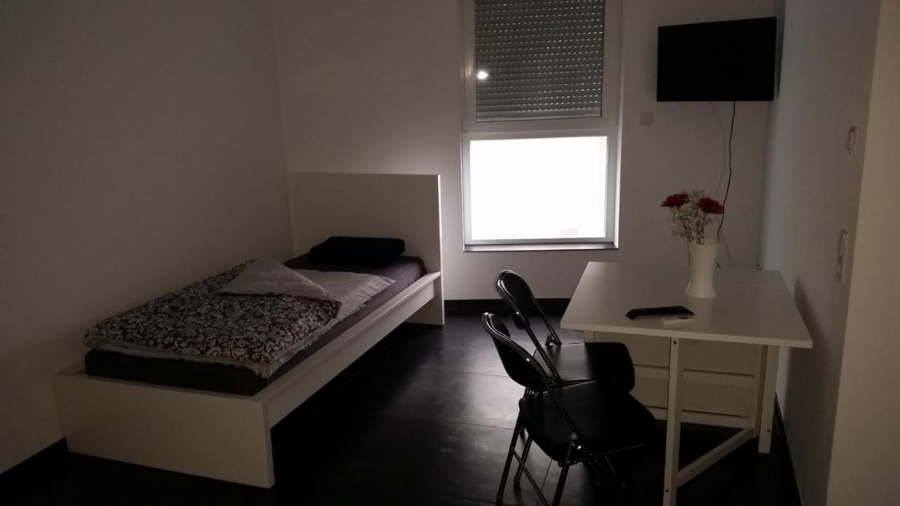 Private Unterkunft Askinartar ماينتس المظهر الخارجي الصورة